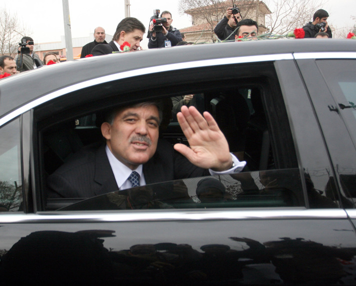 Cumhurbaşkanı Gül Diyarbakır'da