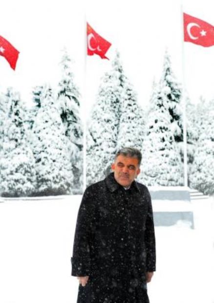 Cumhurbaşkanı Gül sosyal medyada