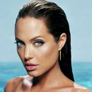 Angelina Jolie'ye inanılmaz suçlama