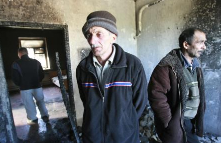 Türk köyü ateşe verildi