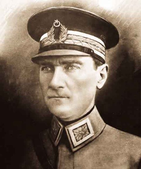 Atatürk ile ilgili müthiş kehanet