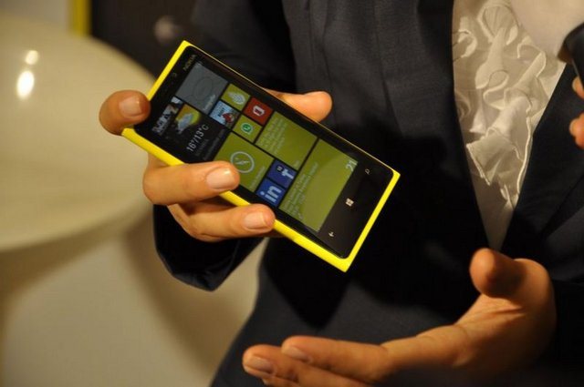 Nokia Lumia Yok Sattı