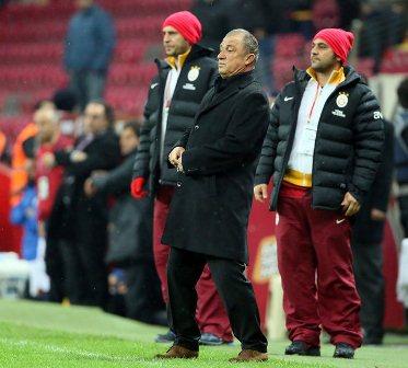 Küçük "Fırtına" Galatasaray'ı yıktı!