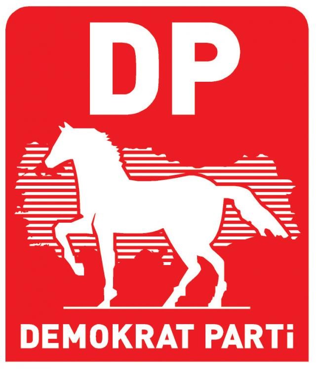 AK Parti diğer partileri ezdi geçti