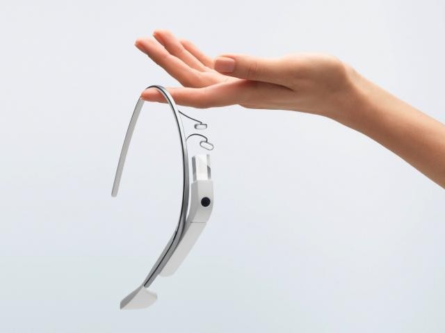 Google Glass nedir Ne işe yarar?