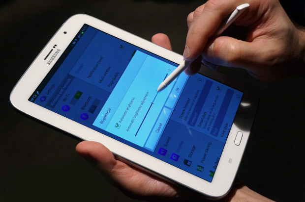 Samsung Galaxy Note 8.0 ile iPad mini farkı