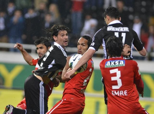 Beşiktaş Antalya'yı tek golle geçti