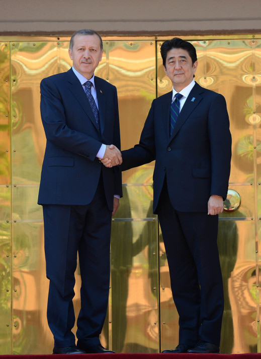 Japonya Başbakanı Şinzo Abe Türkiye'ye geldi