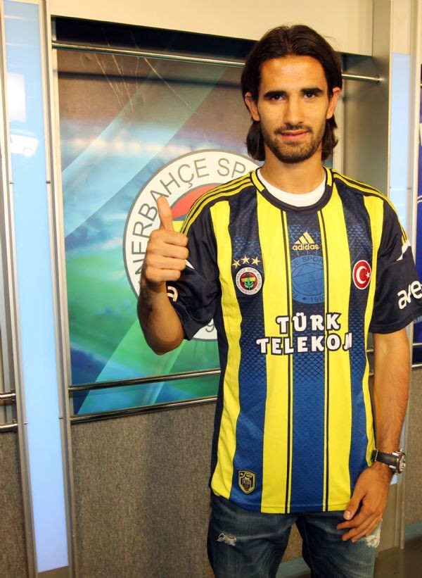 Alper Potuk Fenerbahçe formasını giydi