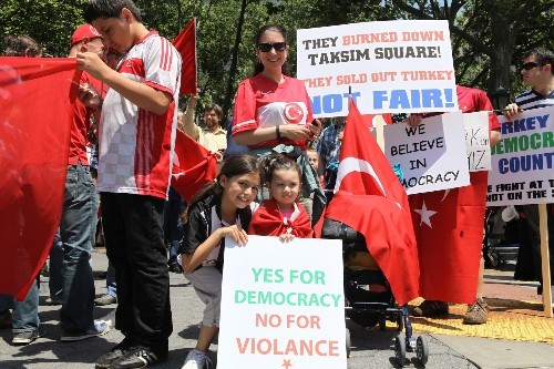New York'ta Erdoğan'a destek çağrısı