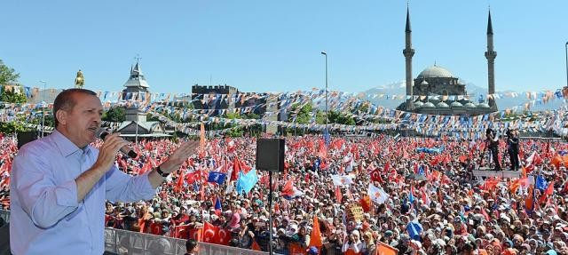 Kayseri'de 'Milli İradeye saygı' mitingi