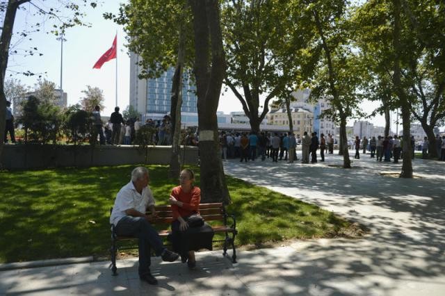 Taksim Gezi Parkı açıldı