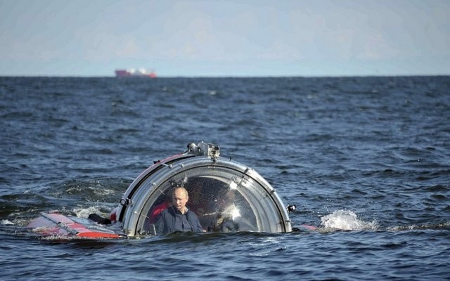Putin keşifte