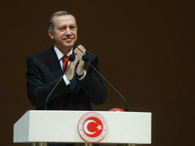 Başbakan Recep Tayyip Erdoğan'dan Türkçe isim uyarısı