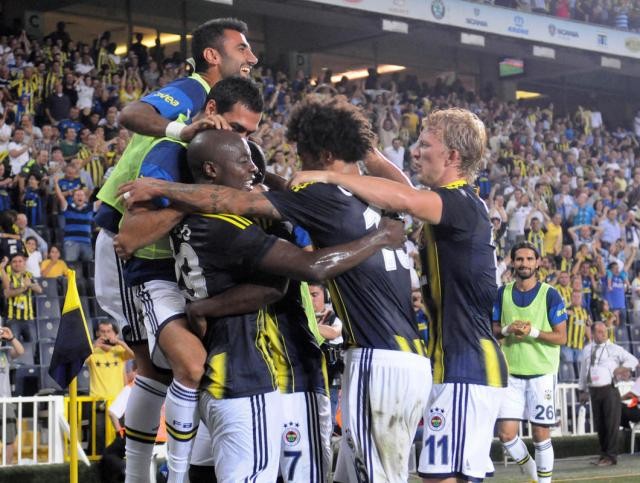 Fenerbahçe - Red Bull Salzburg maçından kareler