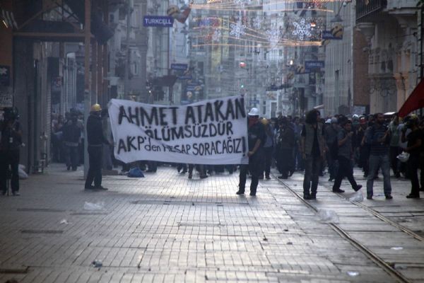 Taksim'de gergin gece
