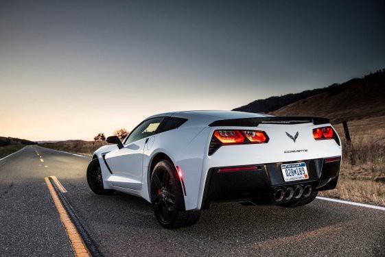 Corvette Stingray, asfaltı ağlatacak!