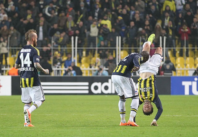 Fenerbahçe sarı-kırmızıyı görünce dayanamıyor