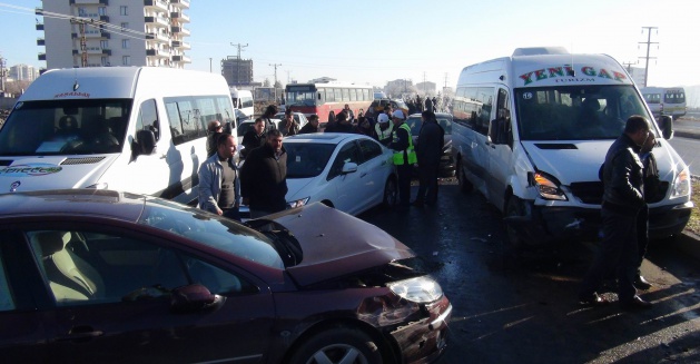 Diyarbakır'da 60 araç birbirine girdi