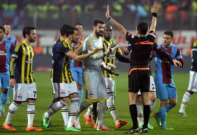 Olaylı Trabzonspor - Fenerbahçe maçı