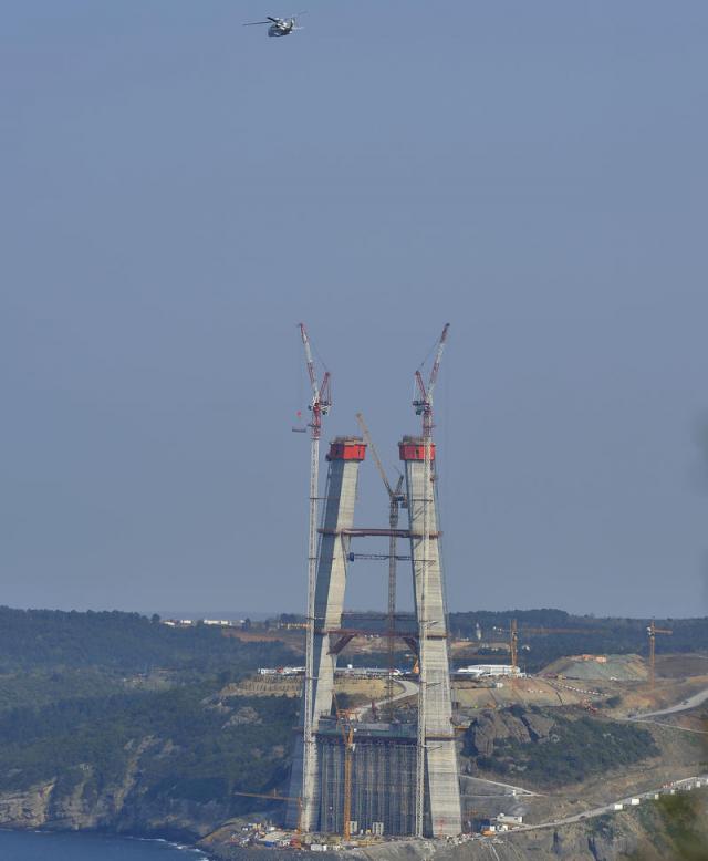 Başbakan 3. köprüyü havadan inceledi