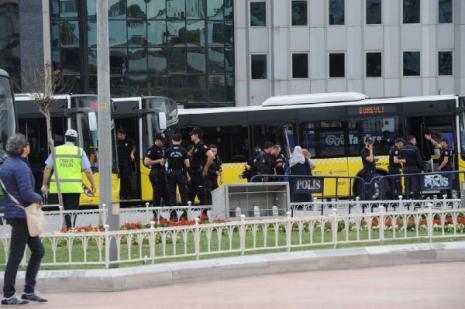 Gezi olaylarının yıldönümünde Taksim'de yoğun güvenlik önlemleri