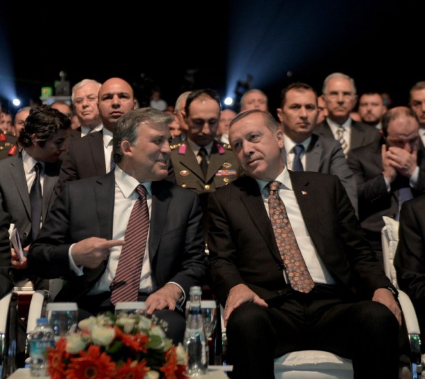 'Erdoğan ve Gül Atak'ta'