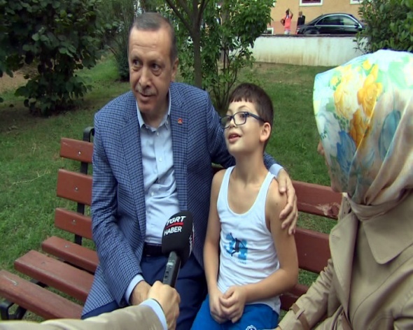 "Dedem CHP'li ama ben sizi çok seviyorum"