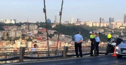 İstanbullular trafik felç! Nedeni intihar!