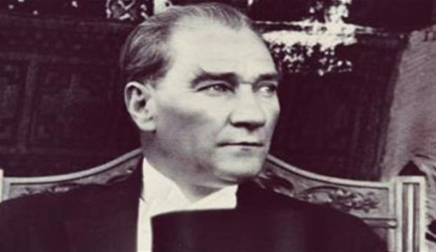 Büyük Önder Atatürkü anıyoruz