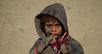 İç savaş mağduru Afgan mülteci çocuklar