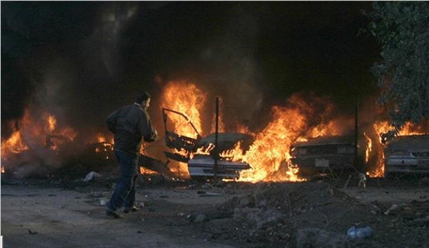 Bağdatta bombalı araçla saldırı: 7 ölü