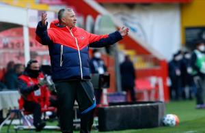 Dan Petrescu'nun öncelikli hedefi Kayserispor'u ligde tutmak