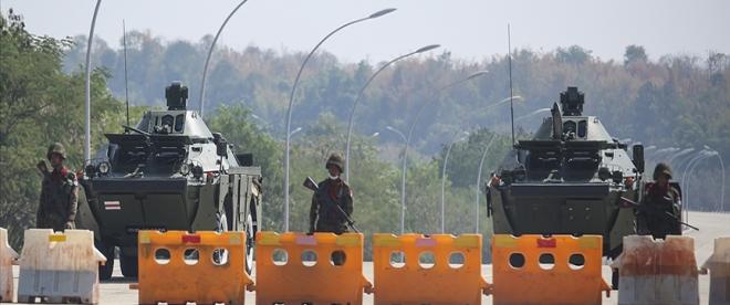 G-7 ülkeleri ve AB, Myanmardaki askeri darbeyi kınadı