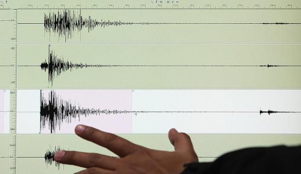 Yeni Zelandada 7.8 şiddetinde deprem... Tsunami dalgaları kıyıları ulaştı