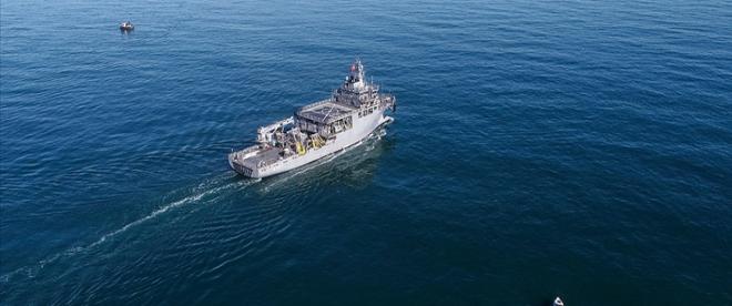 Yunanistana ait savaş uçaklarından uluslararası sularda araştırma yapan TCG Çeşme gemisine taciz
