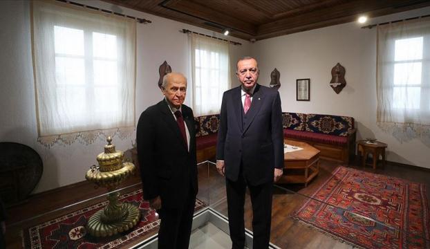 Cumhurbaşkanı Erdoğan ve MHP Genel Başkanı Bahçeli, Demokrasi ve Özgürlükler Adasını gezdi