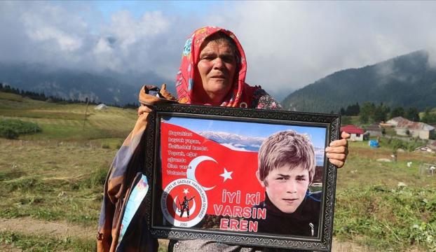 Şehit Eren Bülbülün annesi: &quot;Şehit yavrum tüm Türkiyenin acısı oldu&quot;