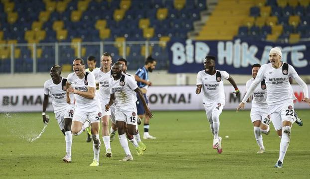 Fatih Karagümrükte Süper Lig sevinci