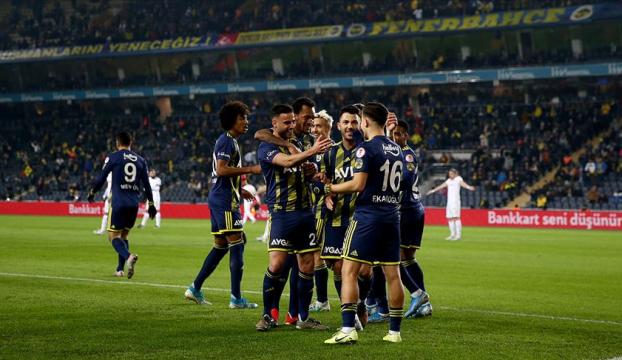 Fenerbahçe, derbi hazırlıklarına devam ediyor