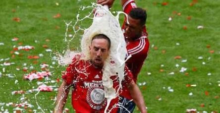 testFrank Ribery'e yapılan büyük terbiyesizlik!