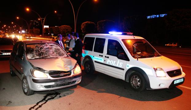 Başkentte yayalara otomobil çarptı: 1 ölü, 2 yaralı