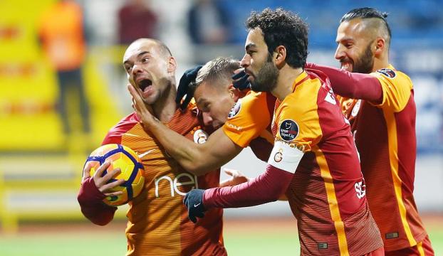 Galatasaray, haftayı 3 puanla kapattı