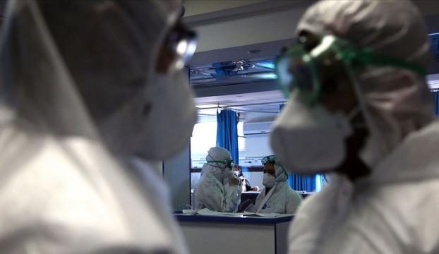 İranda şok! 23 milletvekili koronavirüse yakalandı