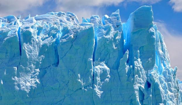 Kutuplarda deniz buzu oranı azalıyor!