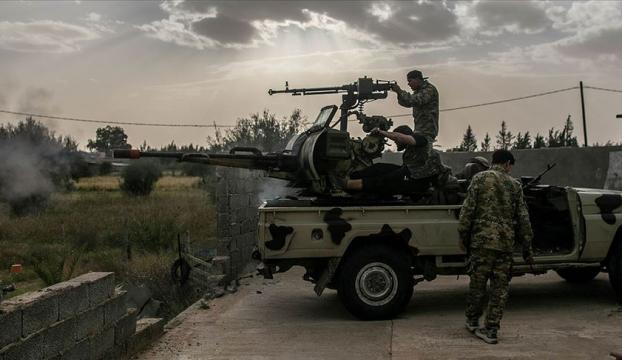 Libya Ordusu, stratejik Yermuk Askeri Kampı çevresinde kontrolü sağladı