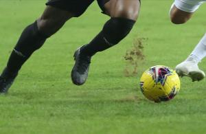 Galatasaray-Kasımpaşa maçı, beklenen olumsuz hava şartları nedeniyle saat 19.00'dan 16.00'ya alındı