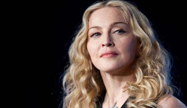 Madonnadan hakarete özür