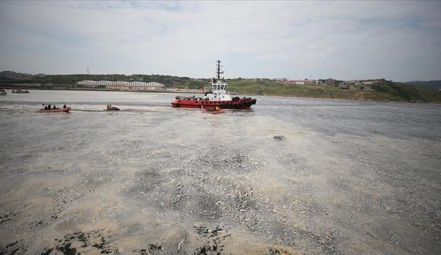 Marmara Denizinde müsilaj temizleme seferberliği başladı