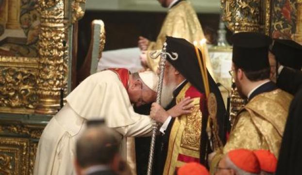 Papa, Patrikhanede ayine katıldı